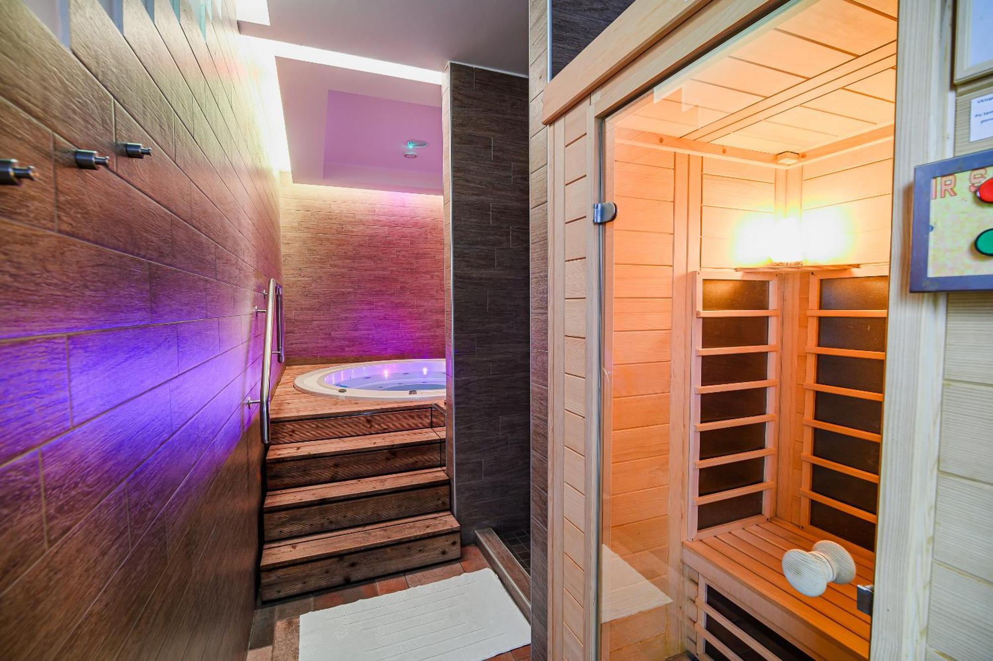 Apartments Maleric With Indoor Pool And Wellness Dragatuš Buitenkant foto