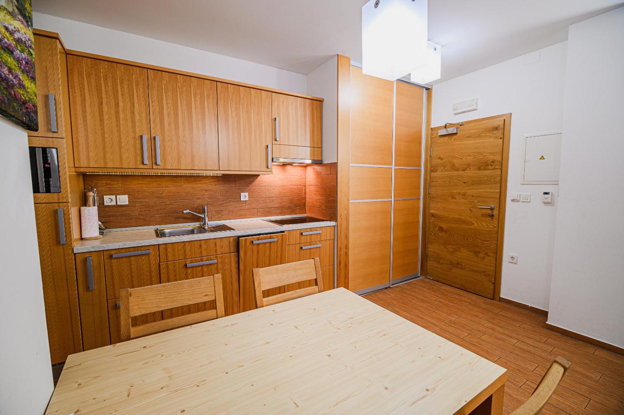 Apartments Maleric With Indoor Pool And Wellness Dragatuš Kamer foto