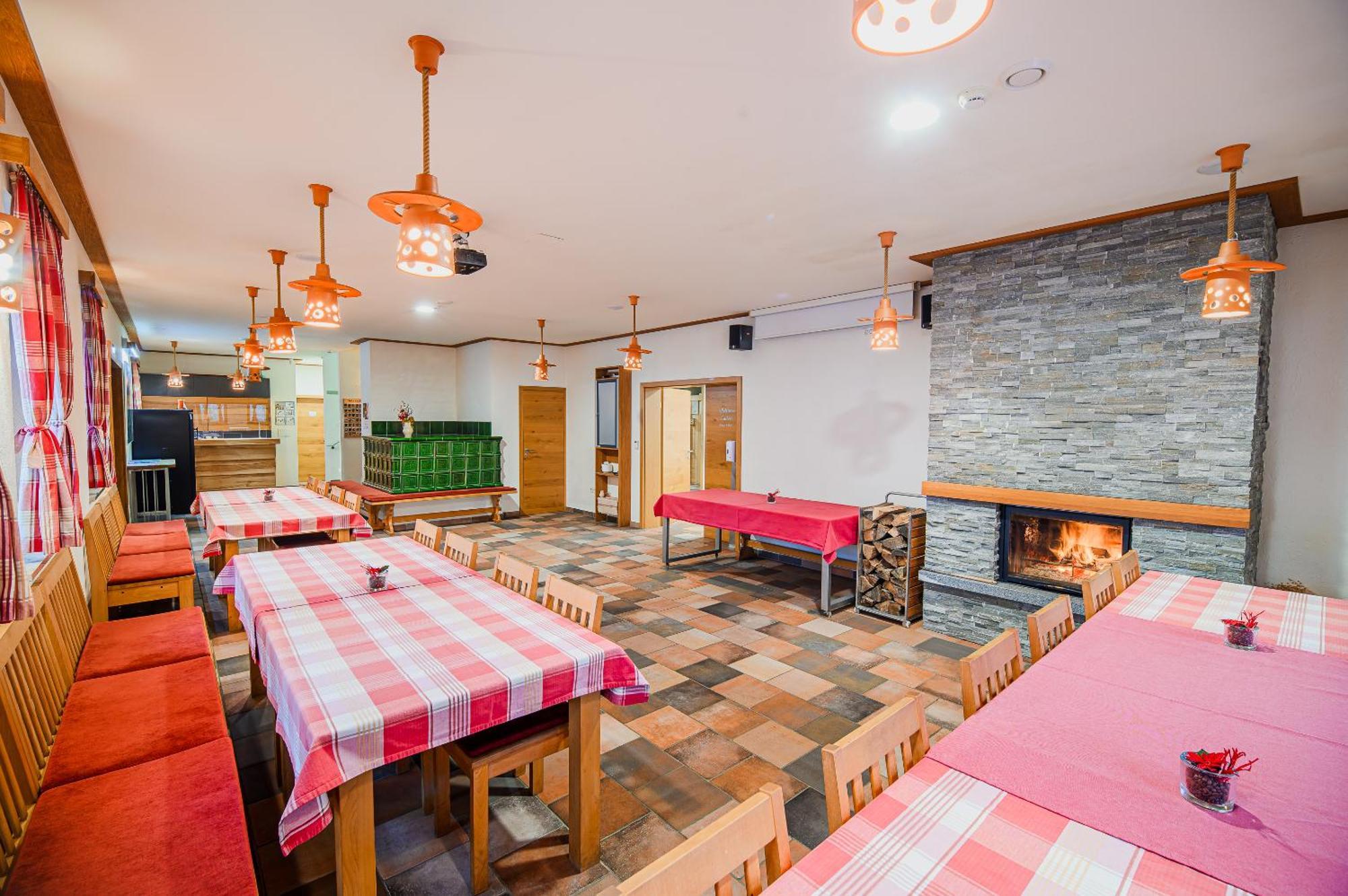 Apartments Maleric With Indoor Pool And Wellness Dragatuš Buitenkant foto
