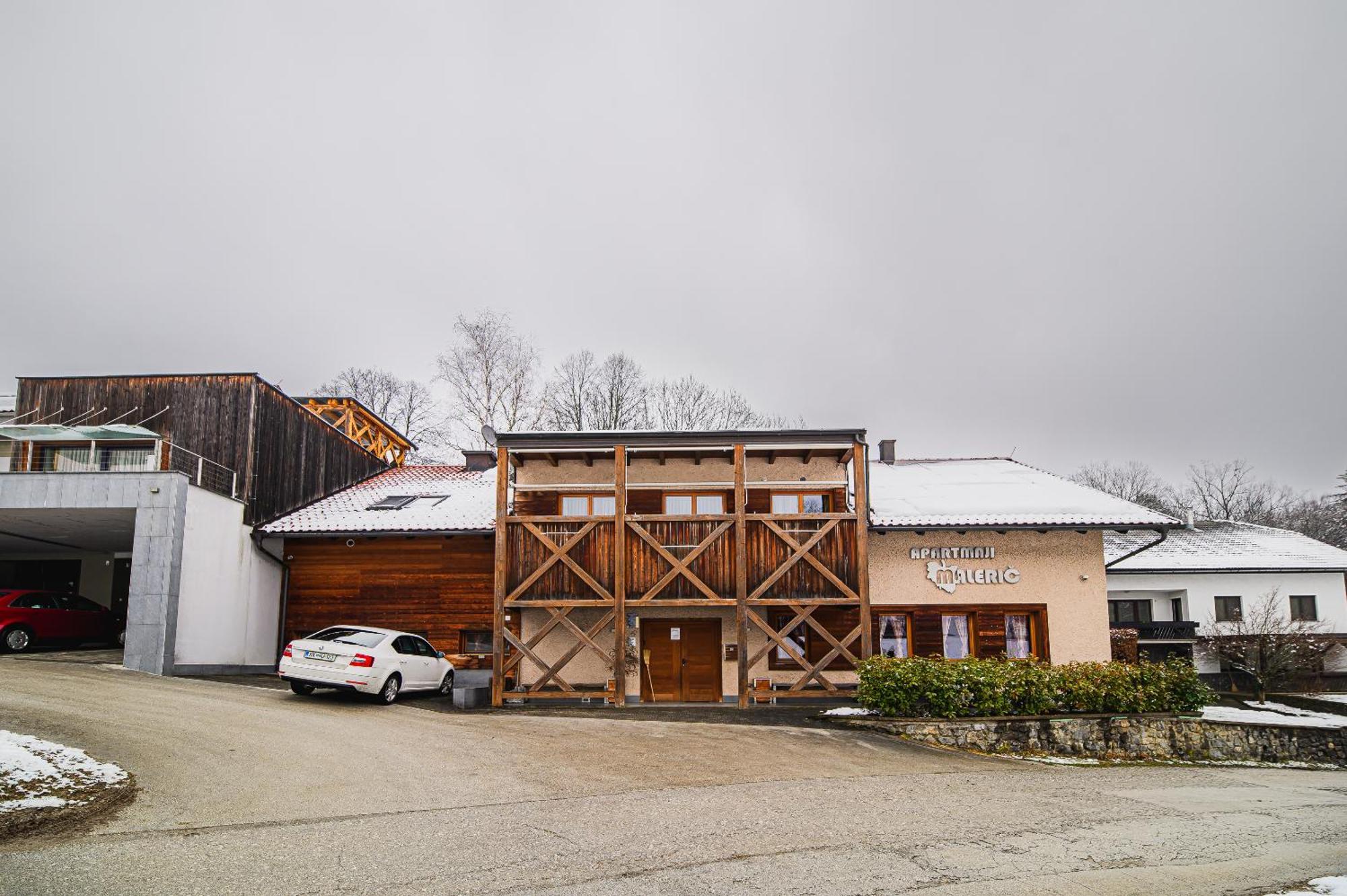 Apartments Maleric With Indoor Pool And Wellness Dragatuš Buitenkant foto