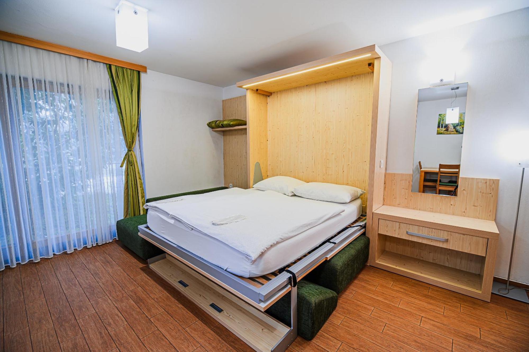 Apartments Maleric With Indoor Pool And Wellness Dragatuš Kamer foto